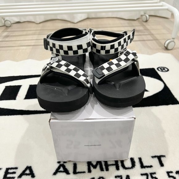 Suicoke Men Black White Checkered Straps Vibram Sole Sandals main image 11